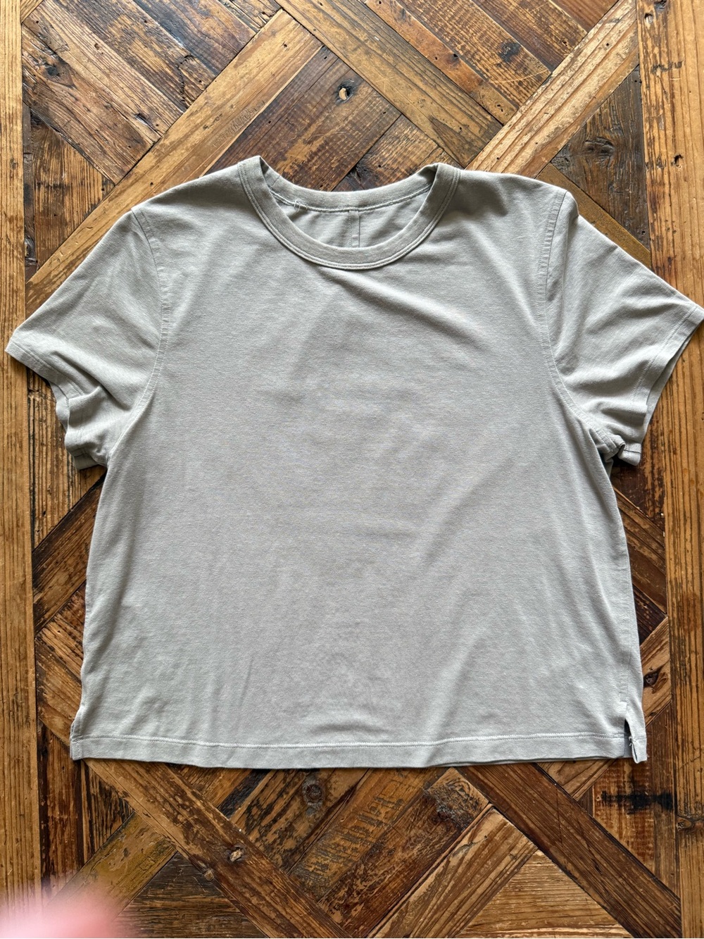 Lululemon Classic Crewneck Women's Tee